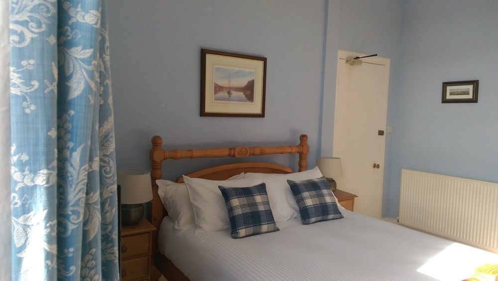 Lochinver Guesthouse Ер Екстер'єр фото