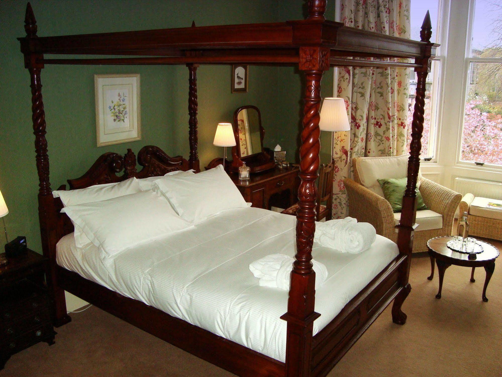 Lochinver Guesthouse Ер Екстер'єр фото